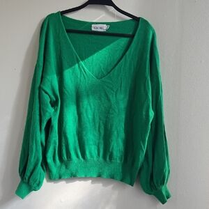 Line & Dot Emerald V-Neck Sweater